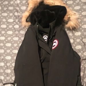 Canada Goose Kensington cost
